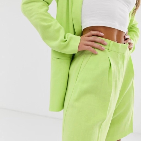 ASOS Mom Shorts in Lime Linen Suit - Picture 1 of 10